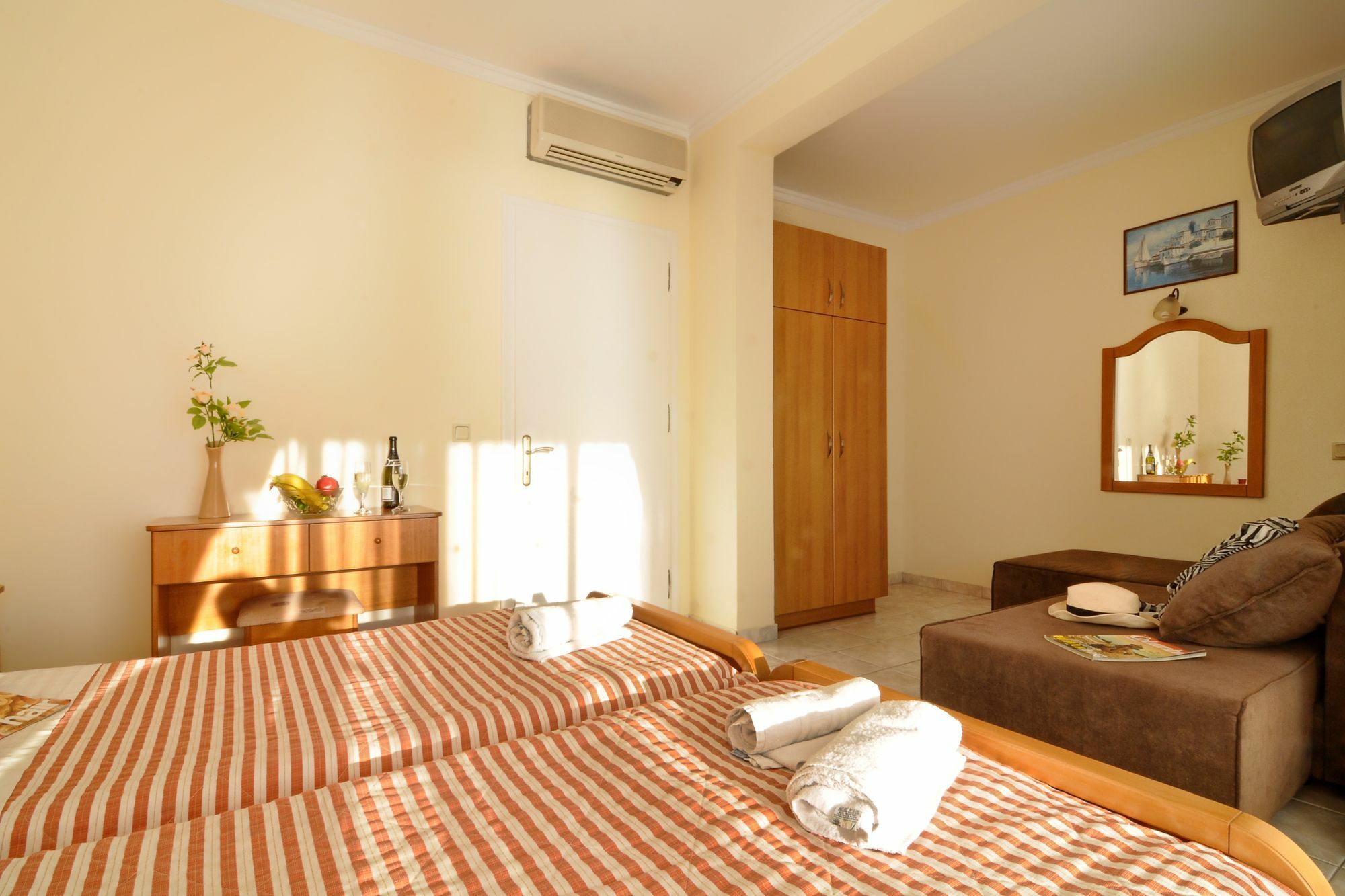 Lido Sofia Holidays 아기오스고르디오스 외부 사진